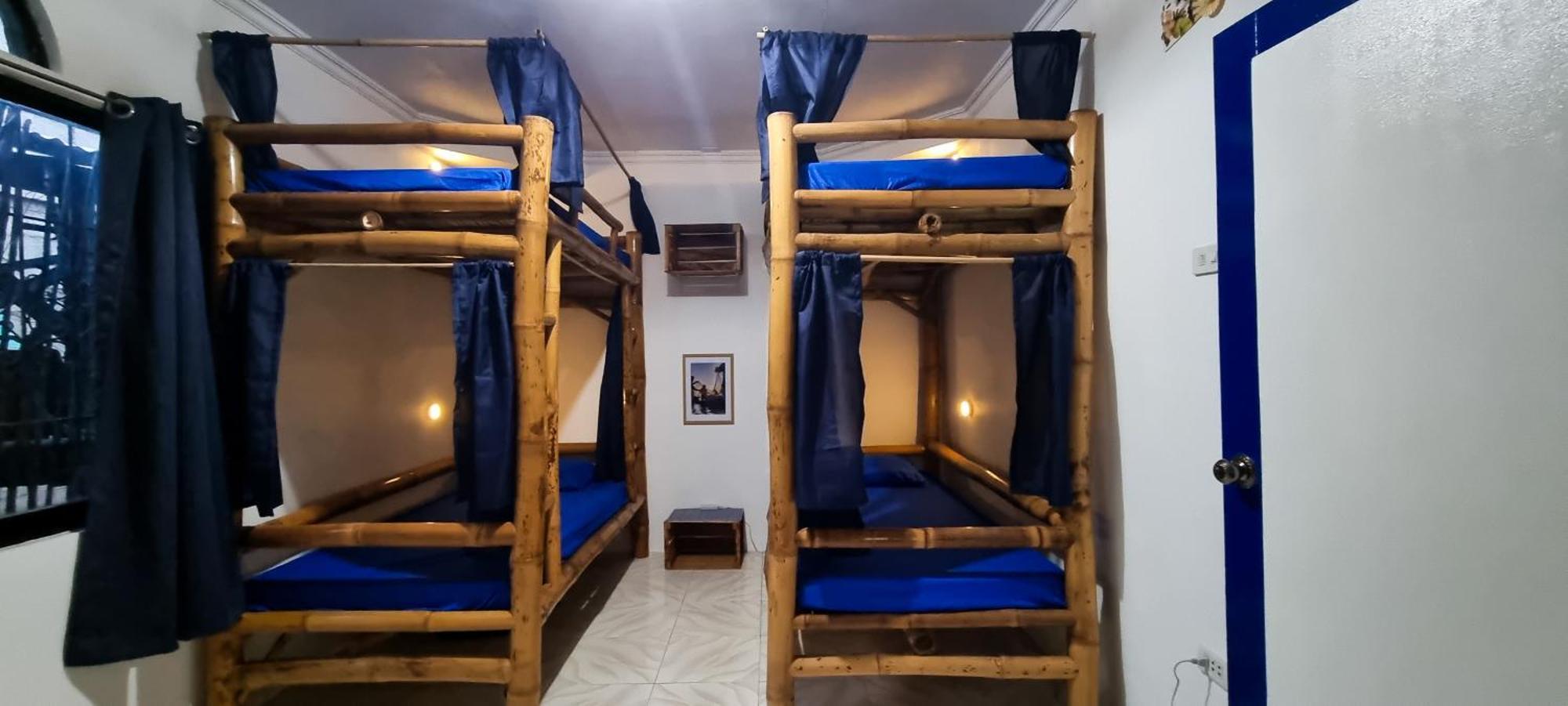Blue House Backpackers Siquijor Hostel Σαν Χουάν Εξωτερικό φωτογραφία