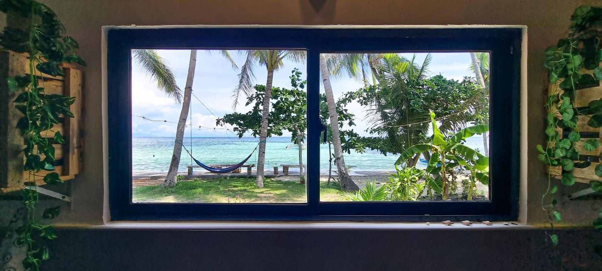 Blue House Backpackers Siquijor Hostel Σαν Χουάν Εξωτερικό φωτογραφία